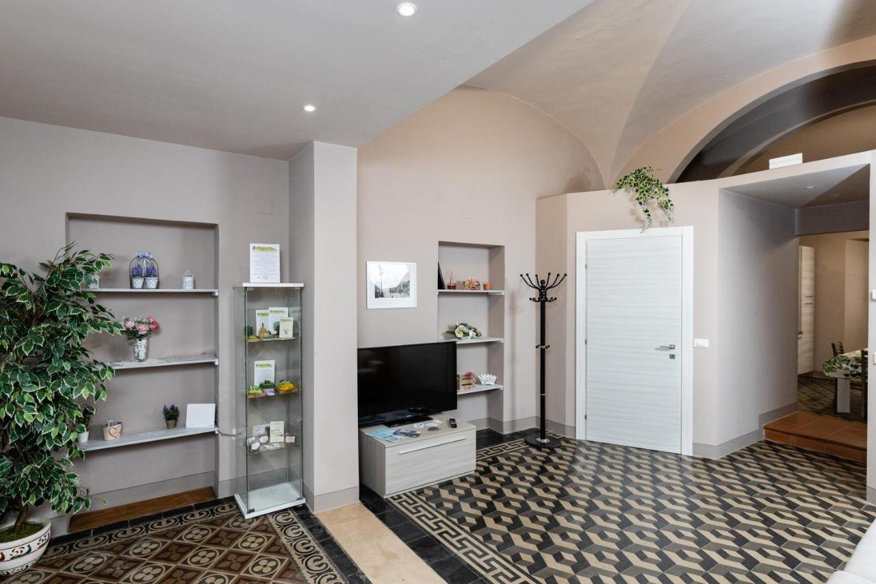 Appartamento Eden Tuscany Кашана Терме Екстериор снимка