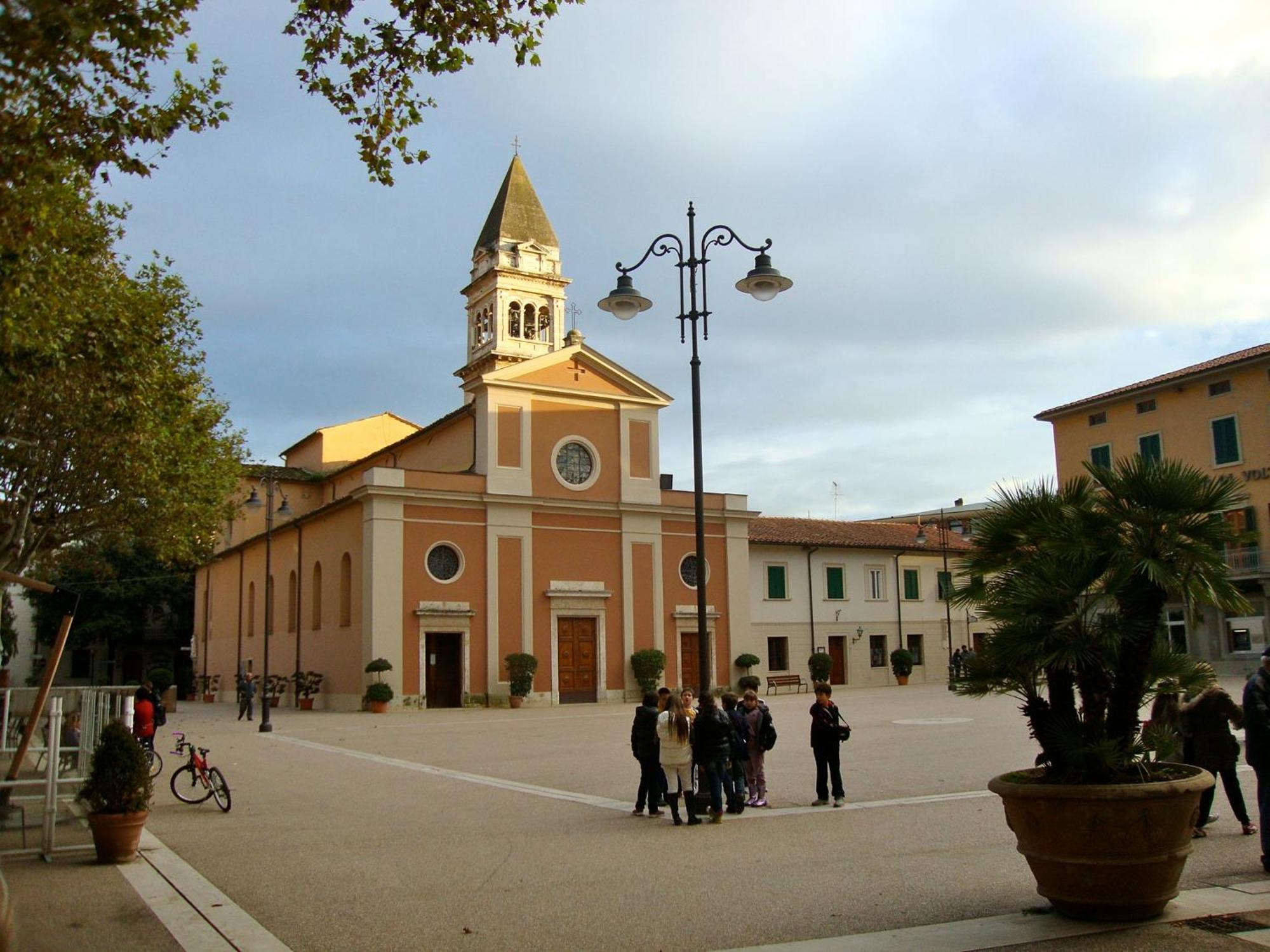Appartamento Eden Tuscany Кашана Терме Екстериор снимка
